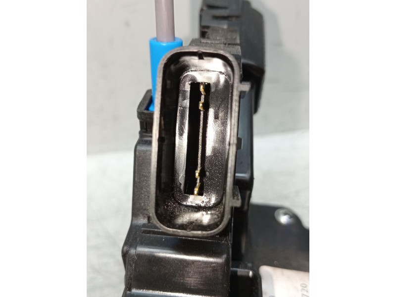 Recambio de motor cierre centralizado delantero izquierdo para hyundai i20 iii (bc3, bi3) 1.0 t-gdi referencia OEM IAM 81310Q000