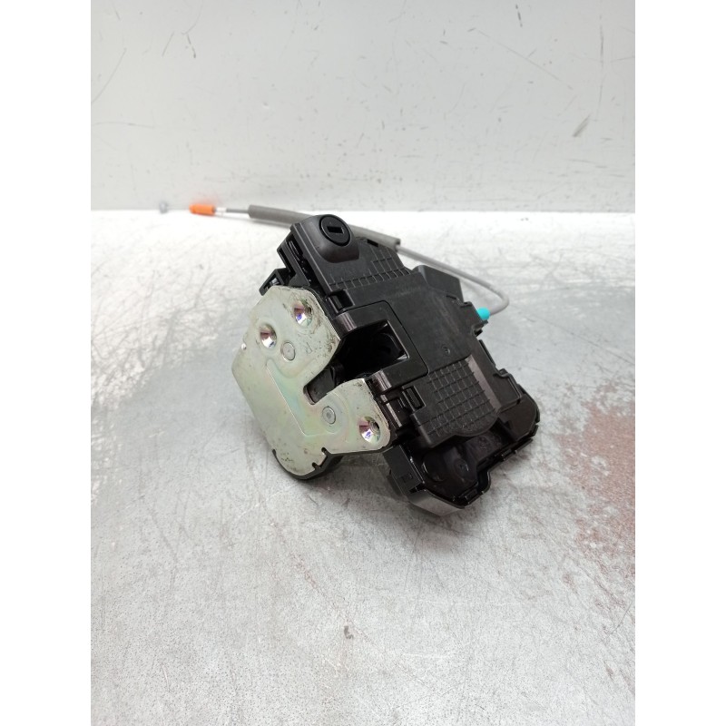 Recambio de motor cierre centralizado trasero derecho para hyundai i20 iii (bc3, bi3) 1.0 t-gdi referencia OEM IAM 81420Q0000 5P