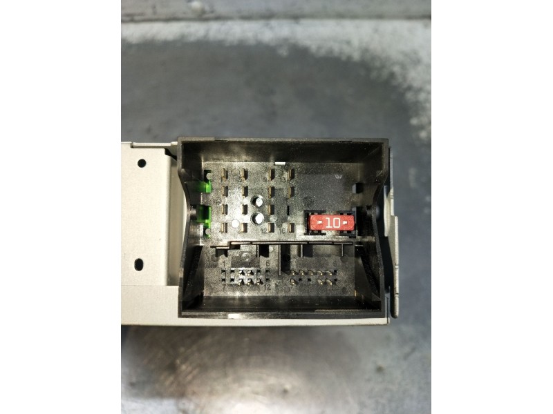 Recambio de sistema audio / radio cd para peugeot partner furgoneta/monovolumen 1.6 hdi / bluehdi 75 referencia OEM IAM 98053736