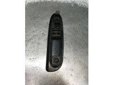 Recambio de mando elevalunas delantero izquierdo para renault clio ii (bb_, cb_) 1.5 dci (b/cb08) referencia OEM IAM 8200084003  2