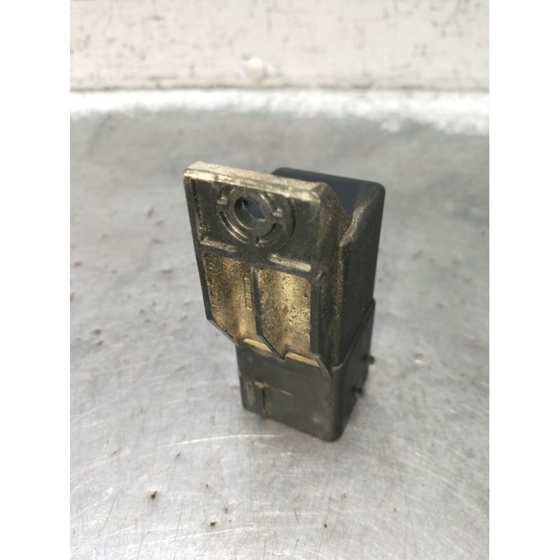 Recambio de caja precalentamiento para peugeot partner furgoneta/monovolumen 1.6 hdi / bluehdi 75 referencia OEM IAM 9802424080 
