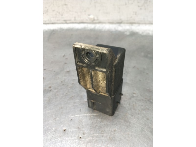 Recambio de caja precalentamiento para peugeot partner furgoneta/monovolumen 1.6 hdi / bluehdi 75 referencia OEM IAM 9802424080 