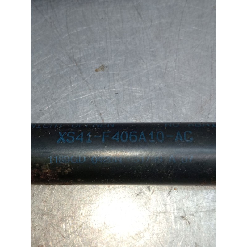 Recambio de amortiguadores capo para ford focus i sedán (dfw) 1.8 turbo di / tddi referencia OEM IAM   