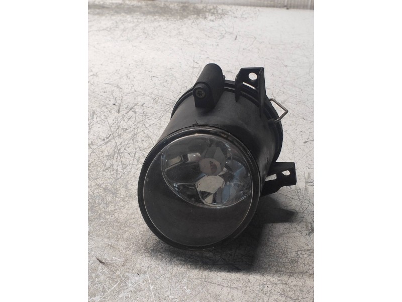 Recambio de faro antiniebla izquierdo para volkswagen fox (5z1) básico referencia OEM IAM 6Q0941699  