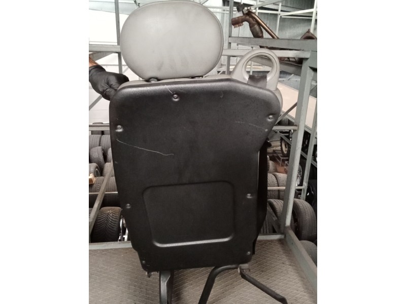 Recambio de asiento para renault master ii phase 2 bus bus 16 - plazas l3h2 techo elevado referencia OEM IAM   INDIVIDUAL