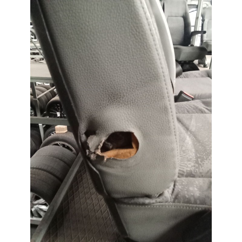 Recambio de asiento para renault master ii phase 2 bus bus 16 - plazas l3h2 techo elevado referencia OEM IAM  DOBLE CON DESPERFE
