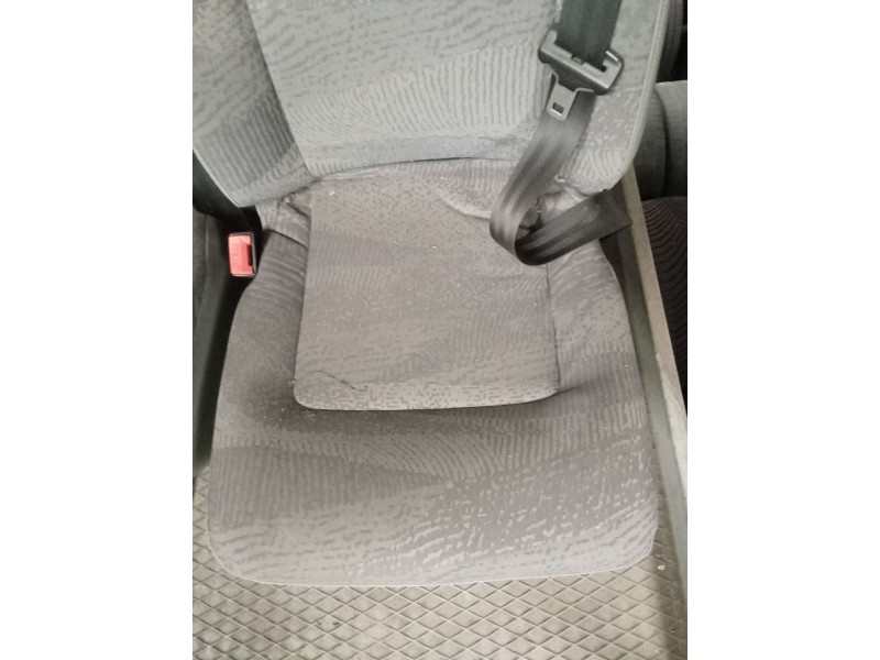 Recambio de asiento para renault master ii phase 2 bus bus 16 - plazas l3h2 techo elevado referencia OEM IAM  DOBLE CON DESPERFE
