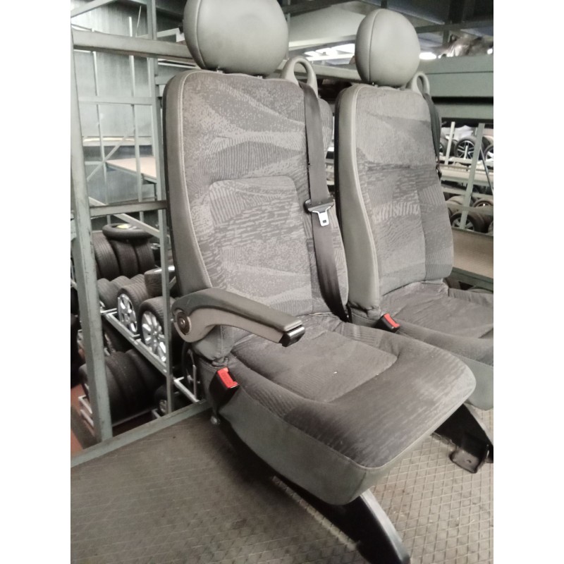 Recambio de asiento para renault master ii phase 2 bus bus 16 - plazas l3h2 techo elevado referencia OEM IAM   DOBLE