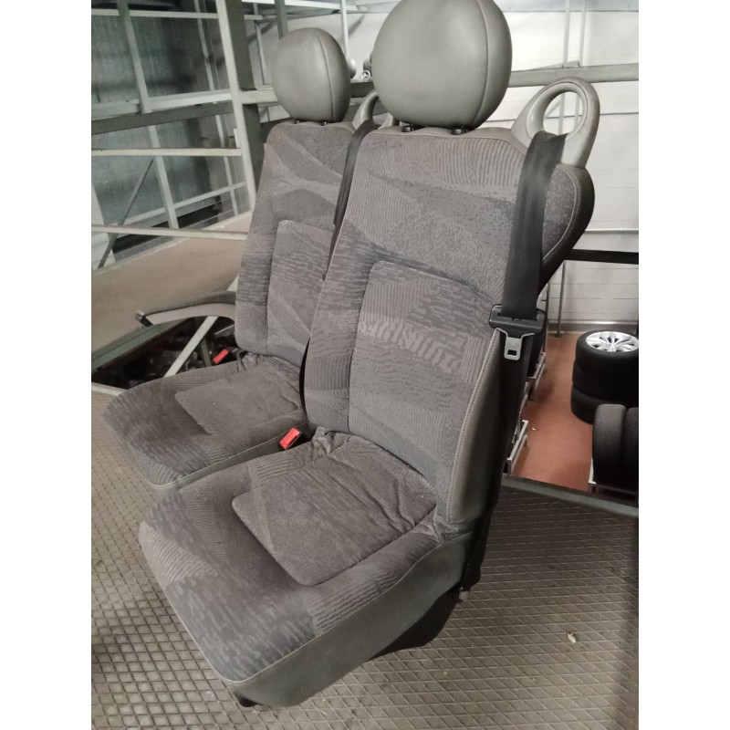 Recambio de asiento para renault master ii phase 2 bus bus 16 - plazas l3h2 techo elevado referencia OEM IAM   DOBLE