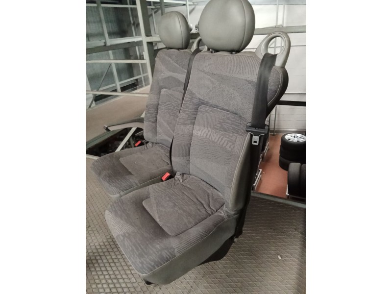Recambio de asiento para renault master ii phase 2 bus bus 16 - plazas l3h2 techo elevado referencia OEM IAM   DOBLE
