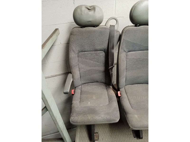 Recambio de asiento para renault master ii phase 2 bus bus 16 - plazas l3h2 techo elevado referencia OEM IAM  DOBLE VER FOTOS