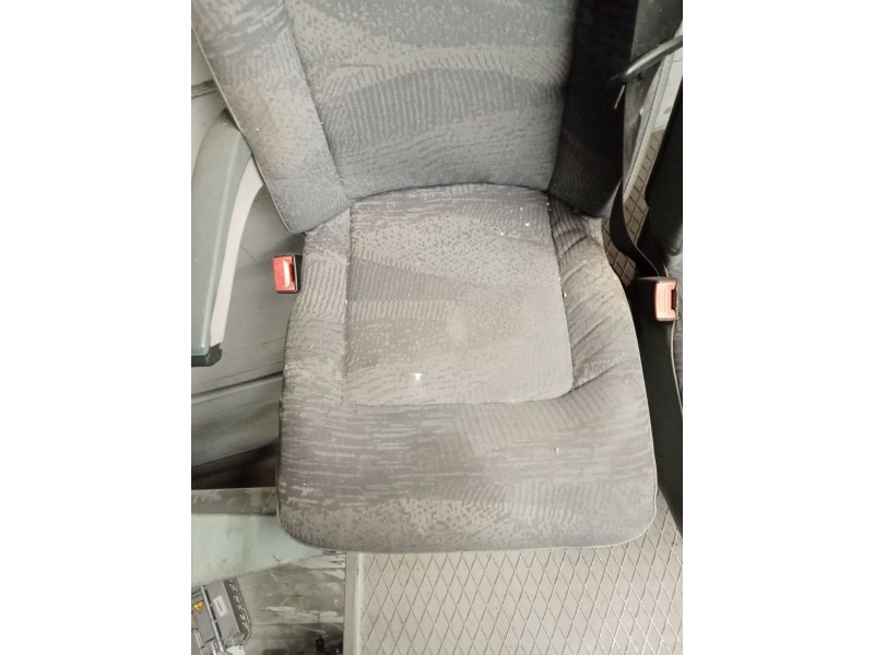 Recambio de asiento para renault master ii phase 2 bus bus 16 - plazas l3h2 techo elevado referencia OEM IAM  DOBLE VER FOTOS