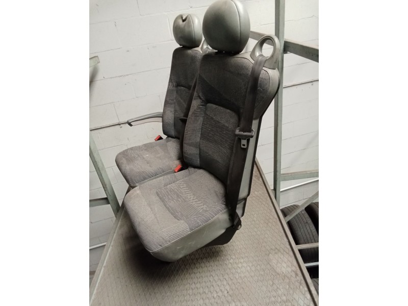 Recambio de asiento para renault master ii phase 2 bus bus 16 - plazas l3h2 techo elevado referencia OEM IAM  DOBLE VER FOTOS