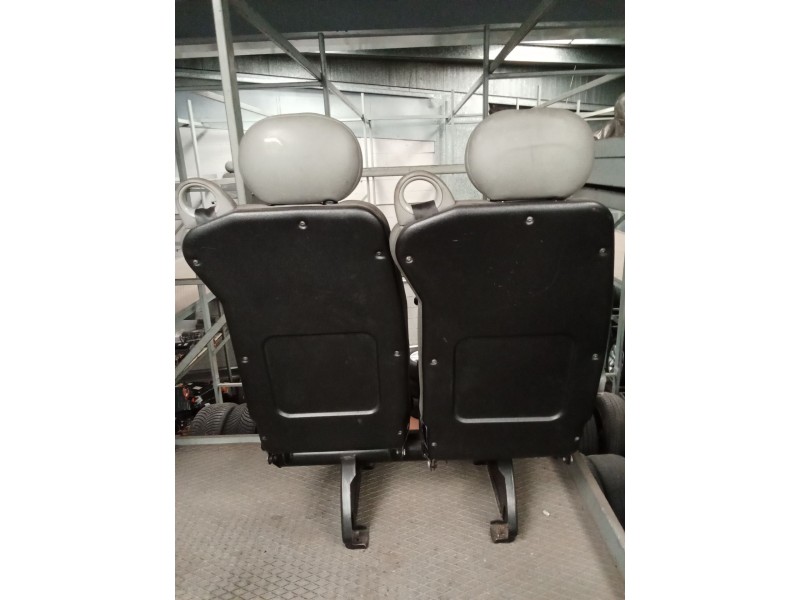 Recambio de asiento para renault master ii phase 2 bus bus 16 - plazas l3h2 techo elevado referencia OEM IAM   DOBLE