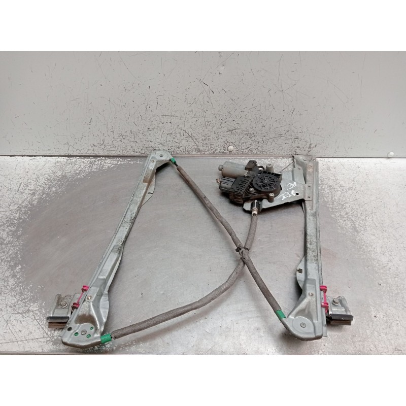 Recambio de elevalunas delantero derecho para ford focus i sedán (dfw) 1.8 turbo di / tddi referencia OEM IAM   