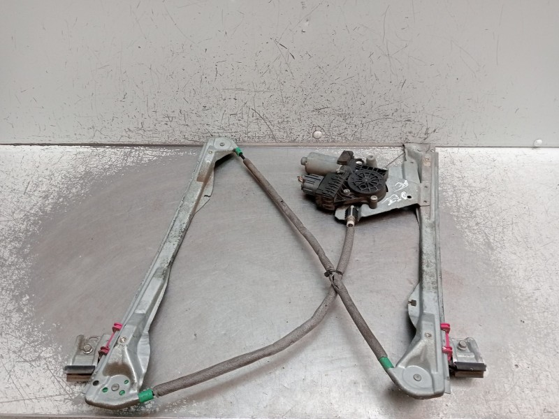 Recambio de elevalunas delantero derecho para ford focus i sedán (dfw) 1.8 turbo di / tddi referencia OEM IAM   