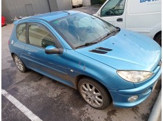 peugeot 206 berlina del año 2000