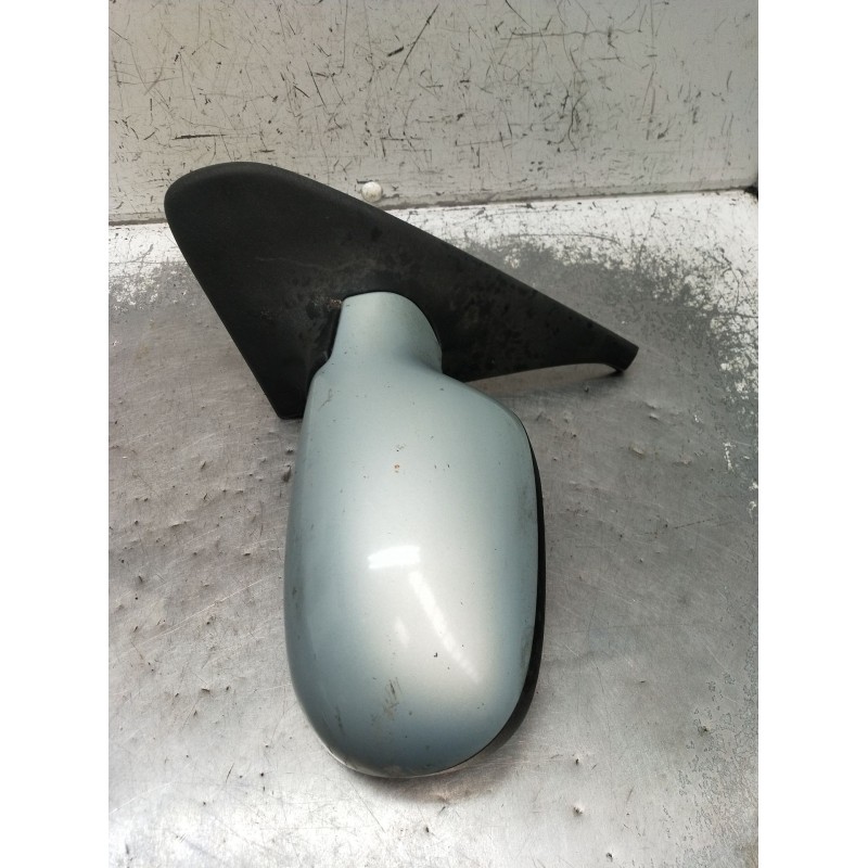 Recambio de retrovisor izquierdo para renault clio ii (bb_, cb_) 1.5 dci (b/cb08) referencia OEM IAM ELÉCTRICO  2001