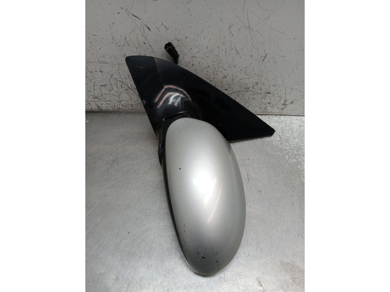 Recambio de retrovisor izquierdo para ford focus i sedán (dfw) 1.8 turbo di / tddi referencia OEM IAM   