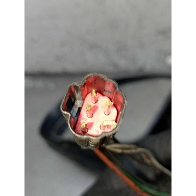 Recambio de retrovisor izquierdo para ford focus i sedán (dfw) 1.8 turbo di / tddi referencia OEM IAM   