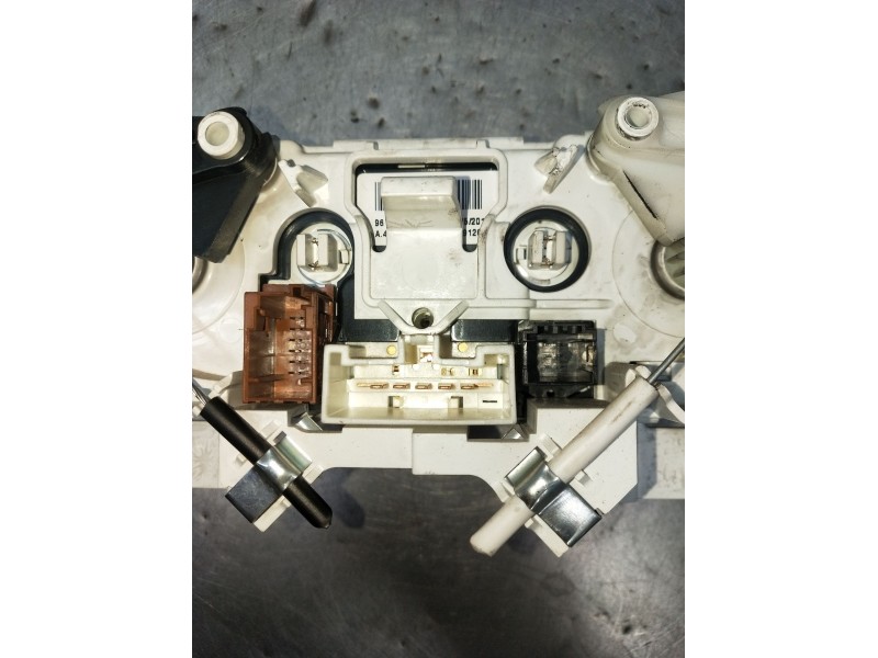 Recambio de mando calefaccion / aire acondicionado para peugeot partner furgoneta/monovolumen 1.6 hdi / bluehdi 75 referencia OE