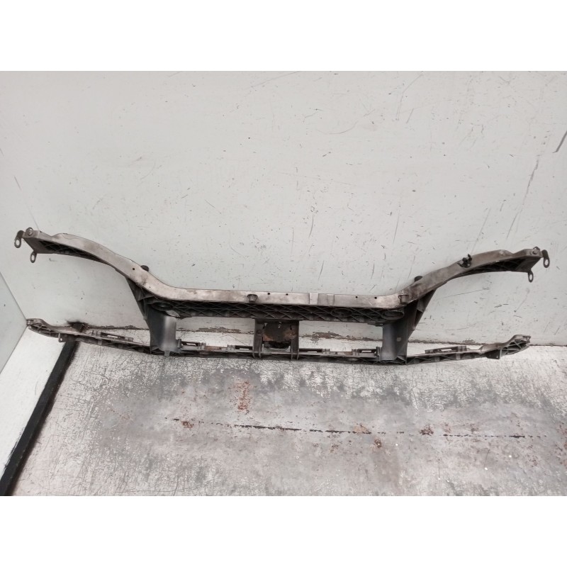 Recambio de panel frontal para ford focus i sedán (dfw) 1.8 turbo di / tddi referencia OEM IAM   
