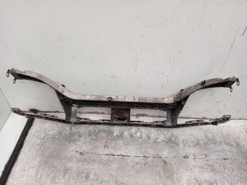 Recambio de panel frontal para ford focus i sedán (dfw) 1.8 turbo di / tddi referencia OEM IAM   