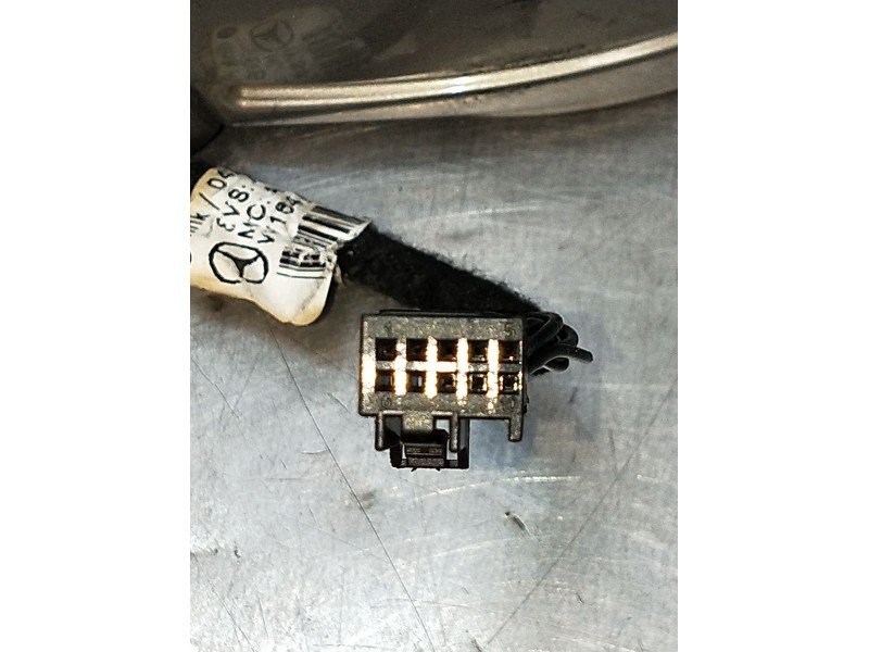 Recambio de retrovisor derecho para mercedes-benz clase m (w164) ml 350 4-matic (164.186) referencia OEM IAM  ELÉCTRICO 2005