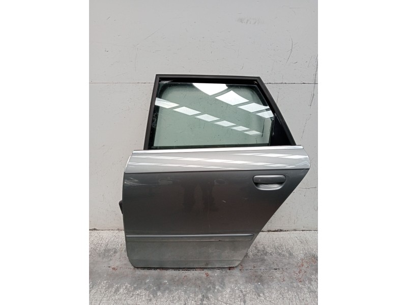 Recambio de puerta trasera izquierda para audi a4 b7 avant (8ed) 2.0 tdi 16v referencia OEM IAM   