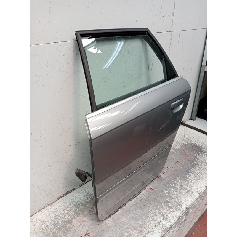 Recambio de puerta trasera izquierda para audi a4 b7 avant (8ed) 2.0 tdi 16v referencia OEM IAM   