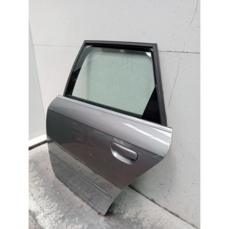 Recambio de puerta trasera izquierda para audi a4 b7 avant (8ed) 2.0 tdi 16v referencia OEM IAM   