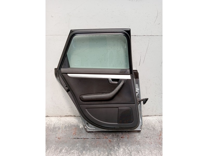 Recambio de puerta trasera izquierda para audi a4 b7 avant (8ed) 2.0 tdi 16v referencia OEM IAM   