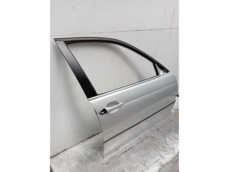 Recambio de puerta delantera derecha para bmw 3 (e46) 320 d referencia OEM IAM   
