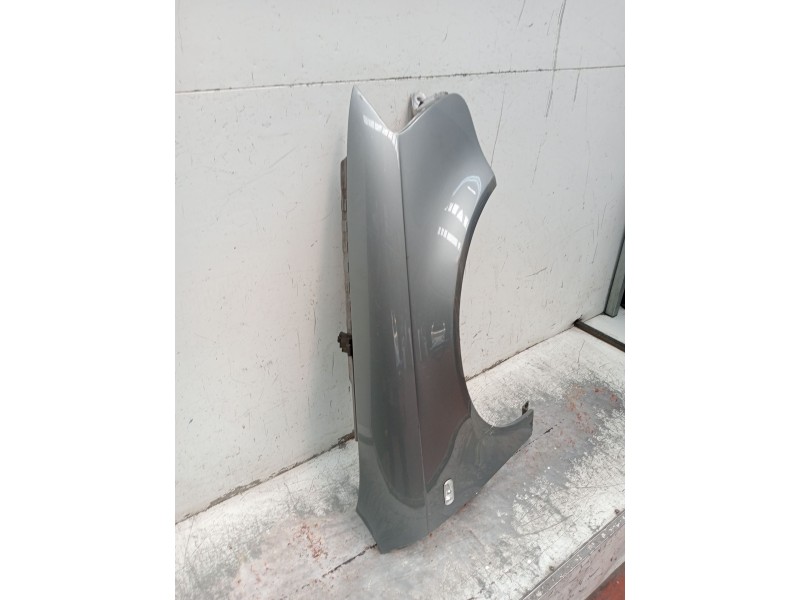 Recambio de aleta delantera derecha para audi a4 b7 avant (8ed) 2.0 tdi 16v referencia OEM IAM   