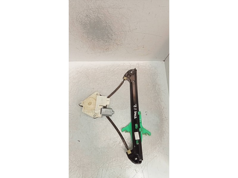 Recambio de elevalunas trasero izquierdo para volkswagen golf vii lim. advance bluemotion referencia OEM IAM   