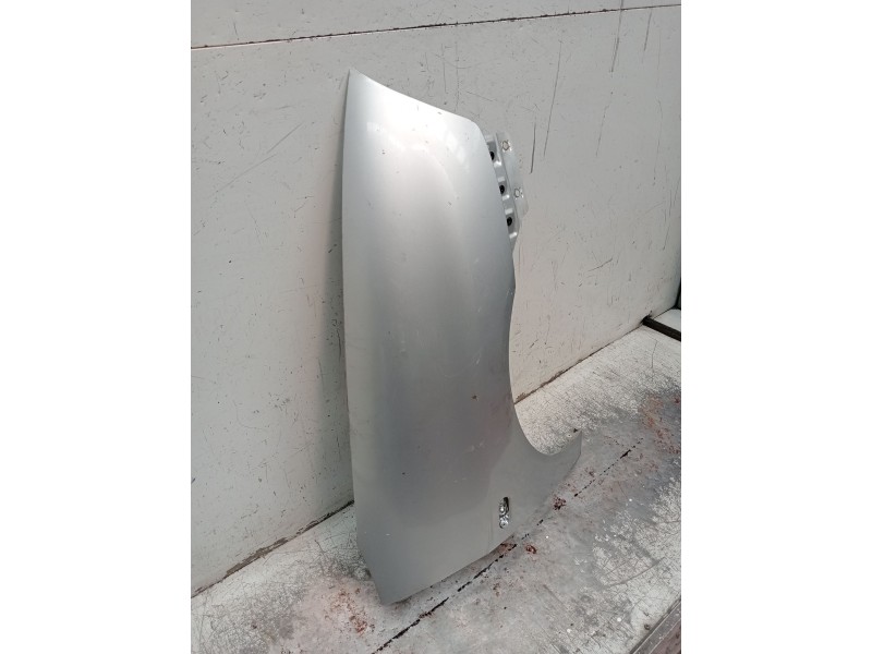 Recambio de aleta delantera derecha para seat ibiza iii (6l1) 1.9 tdi referencia OEM IAM   