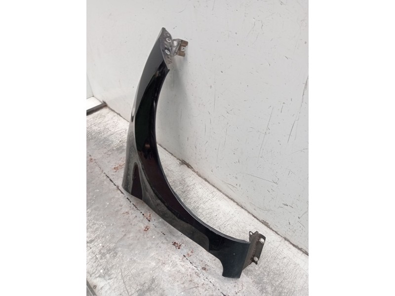 Recambio de aleta delantera derecha para ford fiesta vi (cb1, ccn) 1.5 tdci referencia OEM IAM   