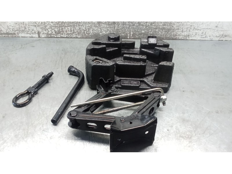 Recambio de gato para ford fiesta vi (cb1, ccn) 1.5 tdci referencia OEM IAM   12
