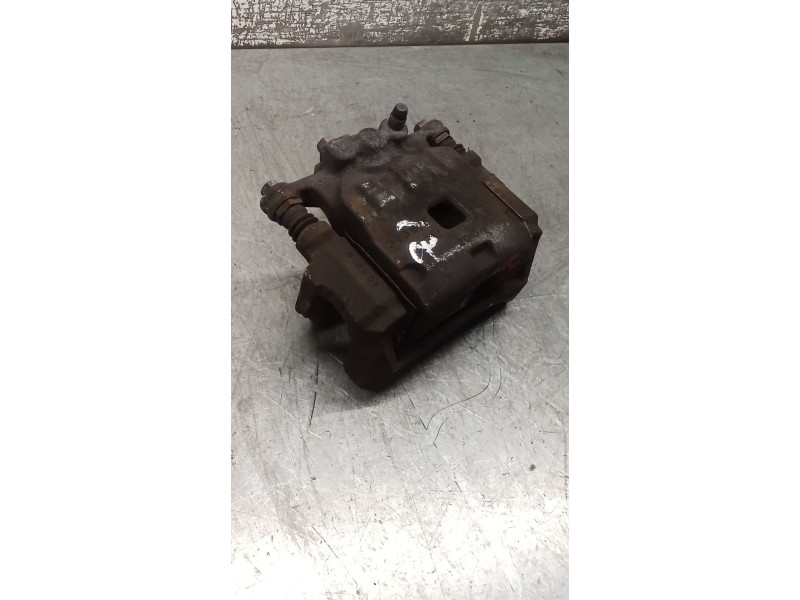 Recambio de pinza freno delantera izquierda para ford fiesta vi (cb1, ccn) 1.5 tdci referencia OEM IAM  FOMOCO 12