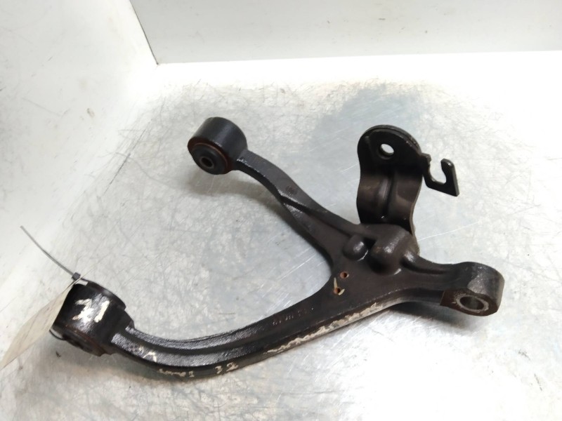 Recambio de brazo suspension superior trasero izquierdo para ssangyong rexton 2.7 turbodiesel cat referencia OEM IAM   