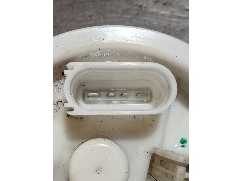 Recambio de bomba combustible para audi a4 b7 avant (8ed) 2.0 tdi 16v referencia OEM IAM 220212002005 8E0919050D 05