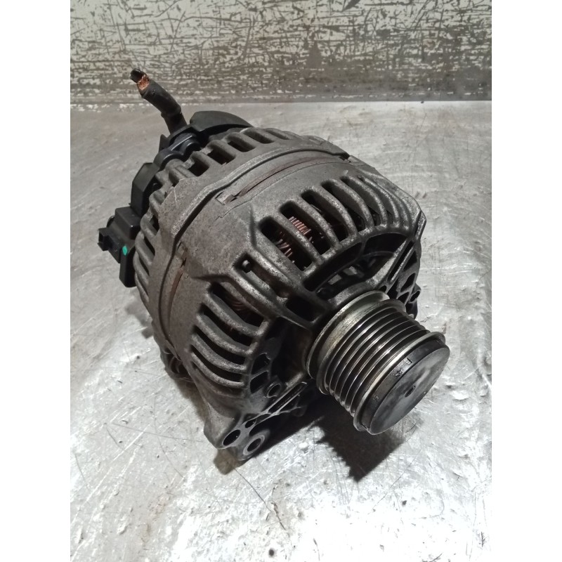 Recambio de alternador para audi a4 b7 avant (8ed) 2.0 tdi 16v referencia OEM IAM 06F903023J 0124525092 05