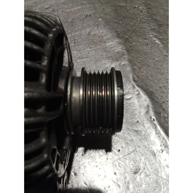 Recambio de alternador para audi a4 b7 avant (8ed) 2.0 tdi 16v referencia OEM IAM 06F903023J 0124525092 05