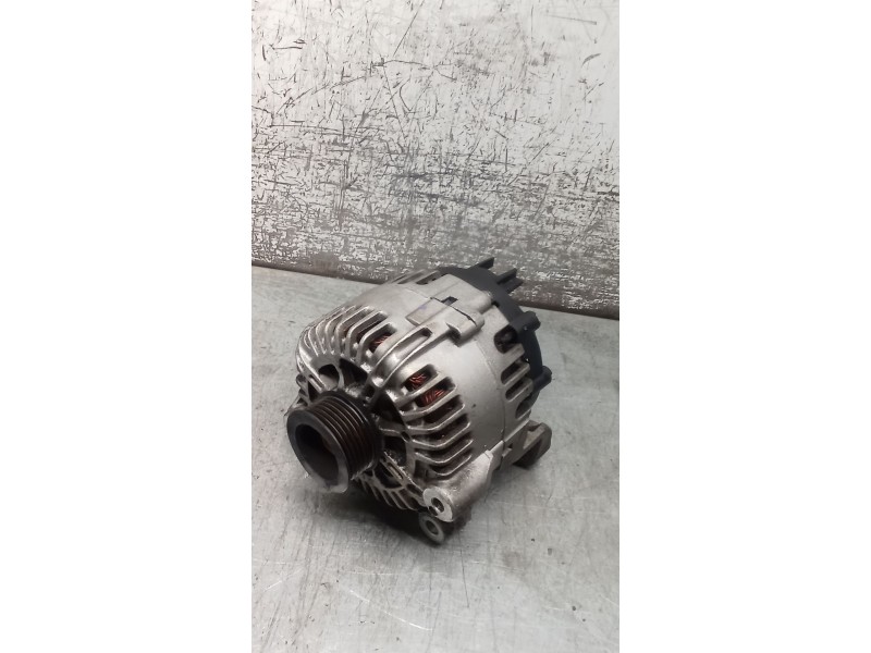 Recambio de alternador para bmw 3 (e46) 320 d referencia OEM IAM 7789980A 150A 01
