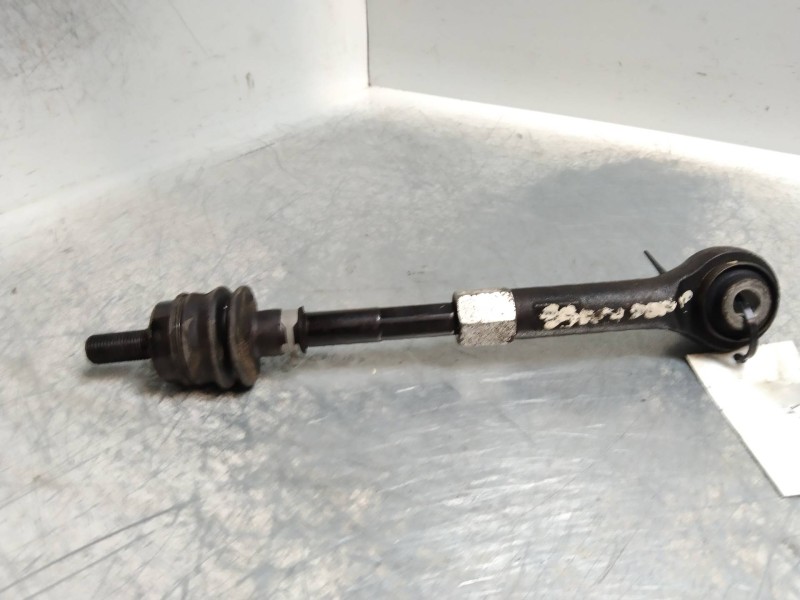 Recambio de tirante trasero derecho para ssangyong rexton 2.7 turbodiesel cat referencia OEM IAM   