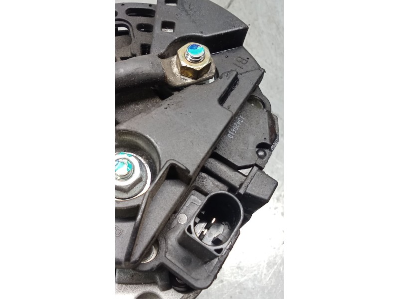 Recambio de alternador para audi a3 (8l1) 1.9 tdi referencia OEM IAM   96