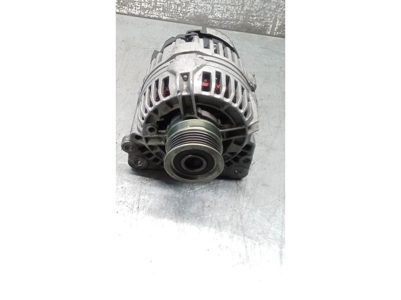 Recambio de alternador para volkswagen polo (6n2) 1.9 sdi referencia OEM IAM AI90084  