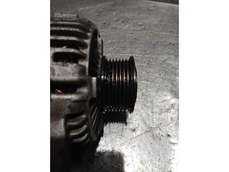 Recambio de alternador para kia sorento i (jc) 2.5 crdi referencia OEM IAM 373004a300 021319212 06