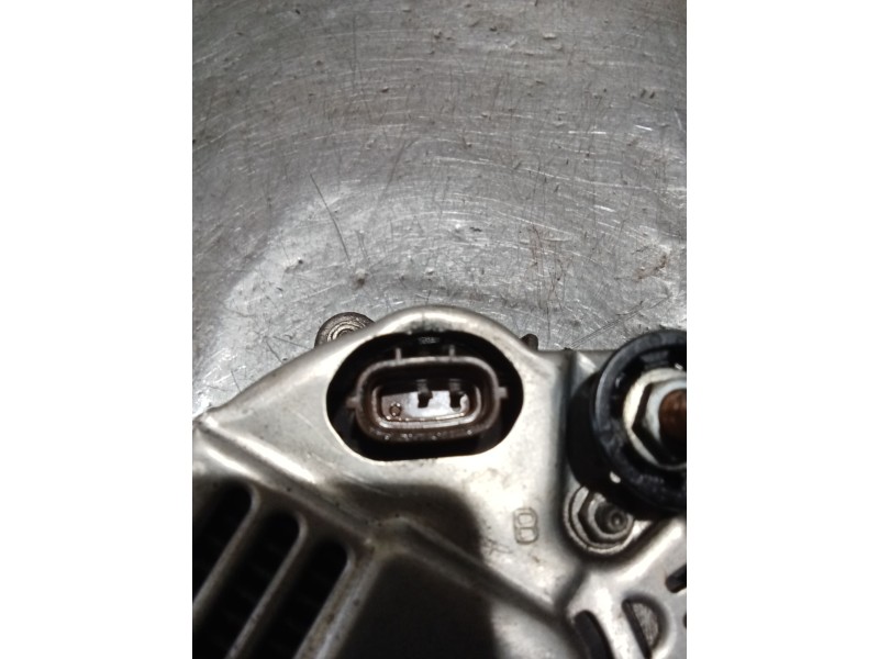 Recambio de alternador para kia sorento i (jc) 2.5 crdi referencia OEM IAM 373004a300 021319212 06