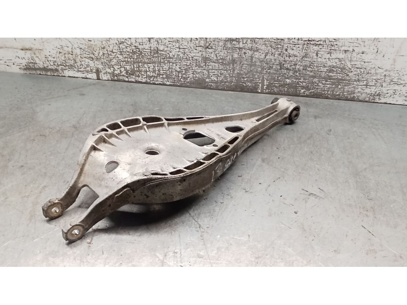 Recambio de brazo suspension superior trasero izquierdo para bmw 3 (e46) 320 d referencia OEM IAM 33320948890  01